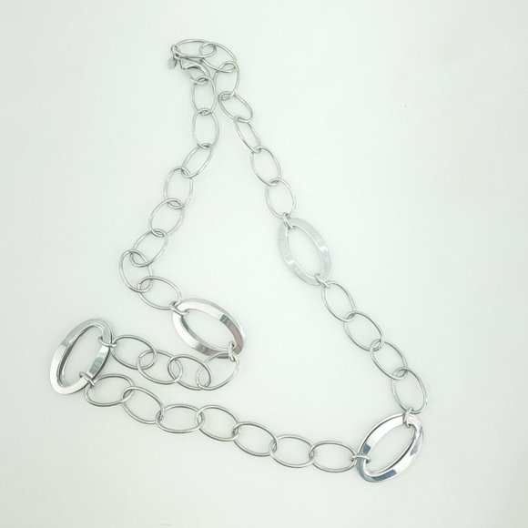 Milor Womens Silver Stainless Steel China Silver Tone Oval Link Chain Necklace - Picture 3 of 10